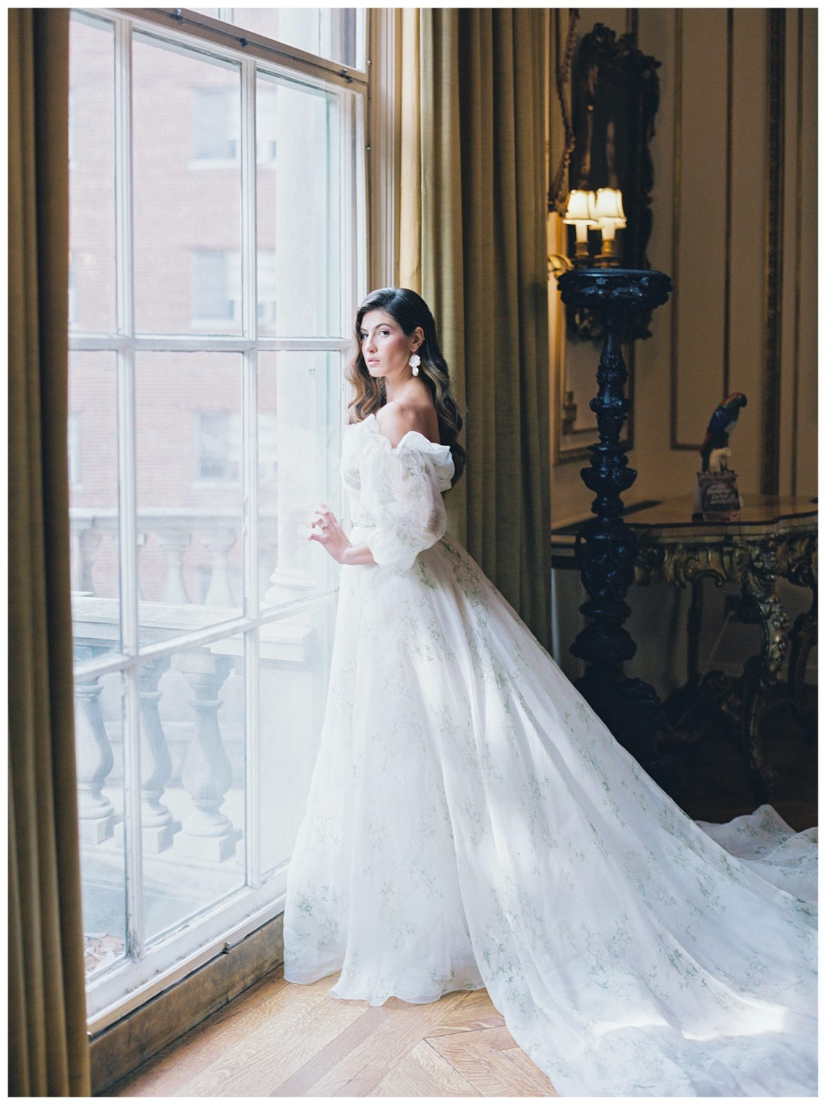 Larz Anderson House Bridal Portraits | DC Bridal Session at Anderson ...